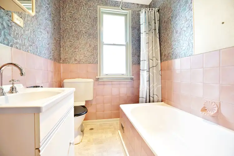 Seventh view of Homely house listing, 33 Idriess Crescent, Blackett NSW 2770