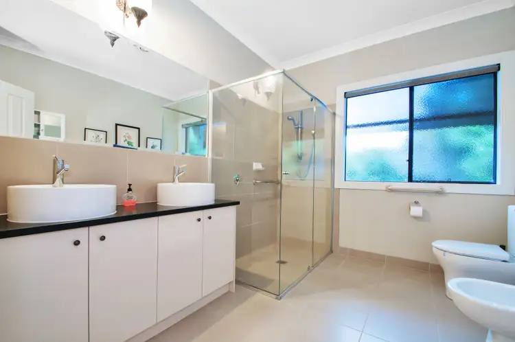 Sixth view of Homely house listing, 2 Lyndhurst Close, Croydon VIC 3136