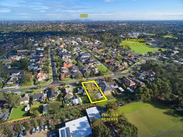 16 teck Street, Ashwood VIC 3147