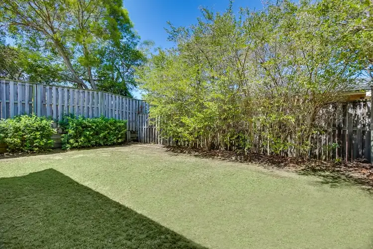 Fifth view of Homely house listing, 7 HOLLAND Crescent, Wynnum West QLD 4178