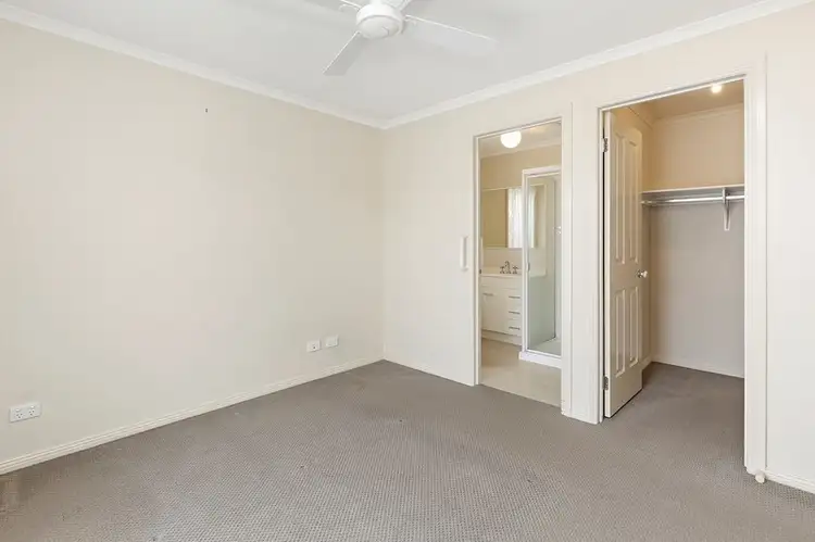 Fifth view of Homely house listing, 21 Bellagio Court, Whittington VIC 3219