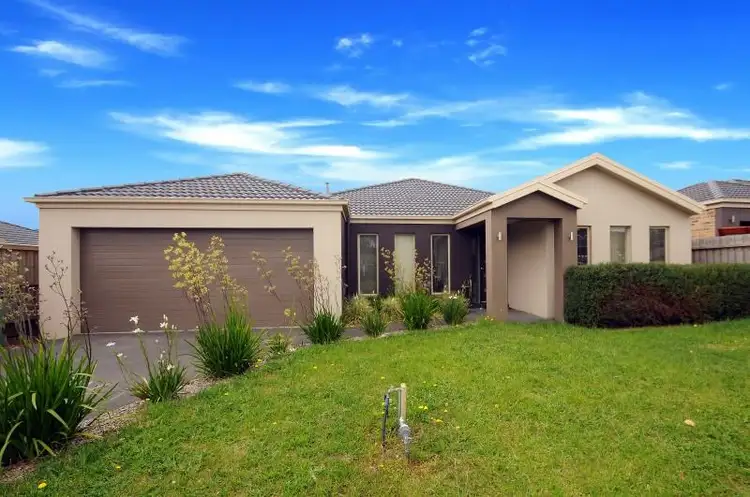34 ELISA Place, Hastings VIC 3915