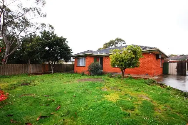 36 Blackburn Road, Mooroolbark VIC 3138