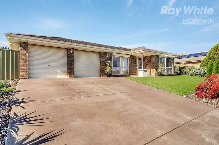 12 Mark Avenue, Craigmore SA 5114