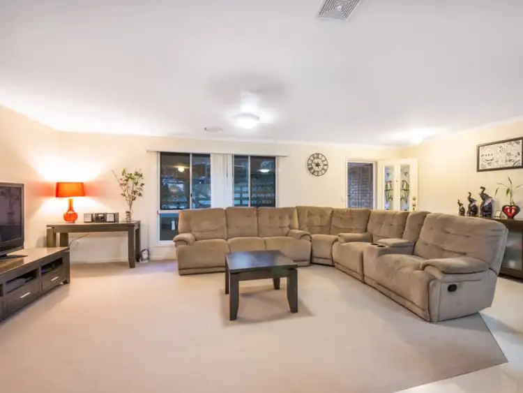 Seventh view of Homely house listing, 5 Jay Court, Mount Warren Park QLD 4207
