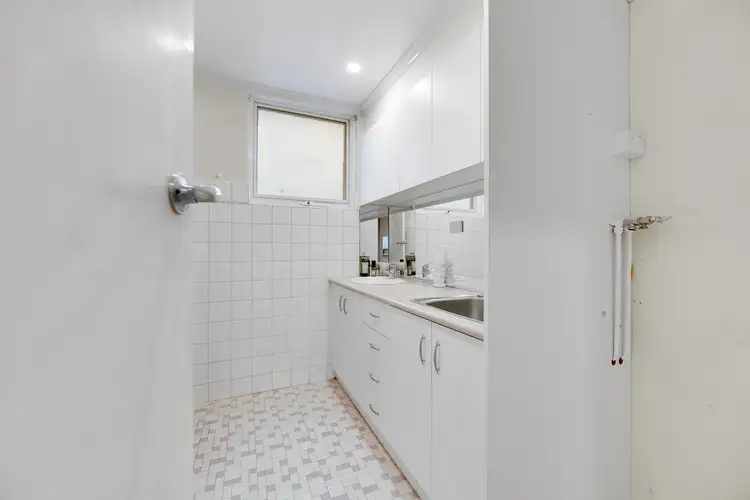 Seventh view of Homely unit listing, 8/68 Gould Street, Frankston VIC 3199
