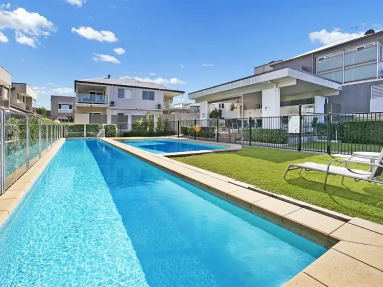 Main view of Homely house listing, 6/39 Bayliss Street, Toowong QLD 4066