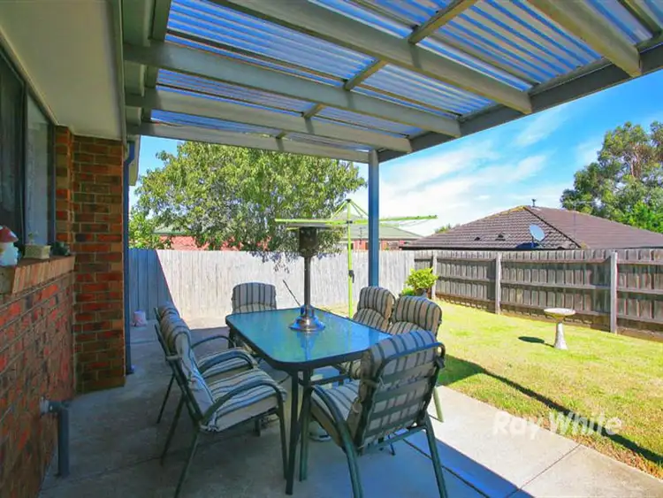 Seventh view of Homely house listing, 7 Knowing Close, Cranbourne West VIC 3977