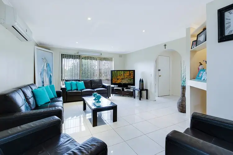 Fourth view of Homely house listing, 4 Kingston Close, Thomastown VIC 3074