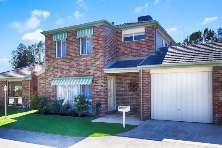 16 Parkland Drive, Chelsea VIC 3196