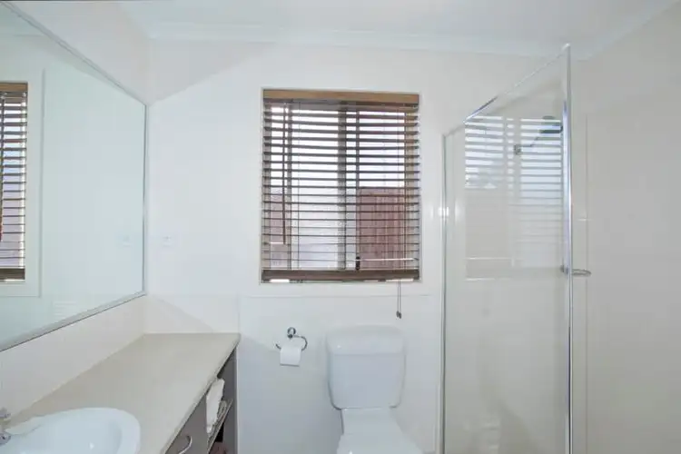 Fourth view of Homely house listing, 8 Speranza Court, Marshall VIC 3216