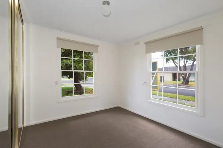 Fifth view of Homely house listing, 1 Saxil Court, Seaford VIC 3198
