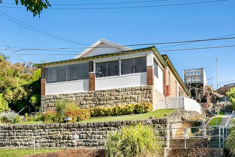 8 Mount Street, Arncliffe NSW 2205