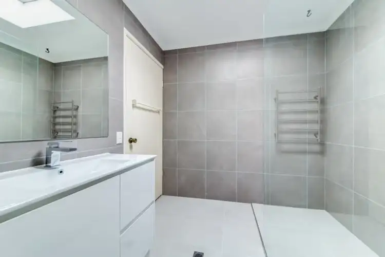 1/359 Bradman Avenue, Maroochydore QLD 4558