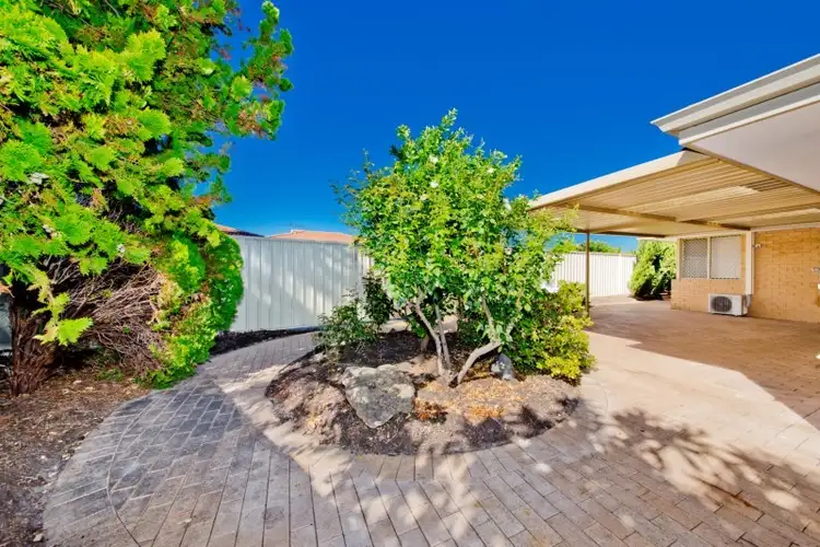 1/17 Satellite Retreat, Kiara WA 6054