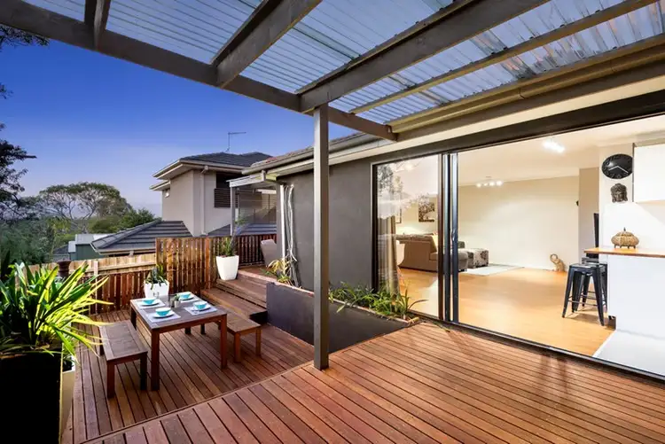 Sixth view of Homely unit listing, 2/19 Binalong Avenue, Chadstone VIC 3148
