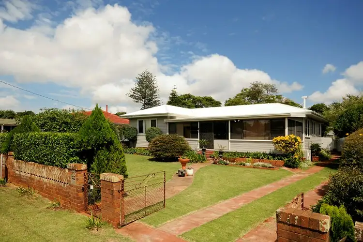 23 Merritt Street, Harristown QLD 4350