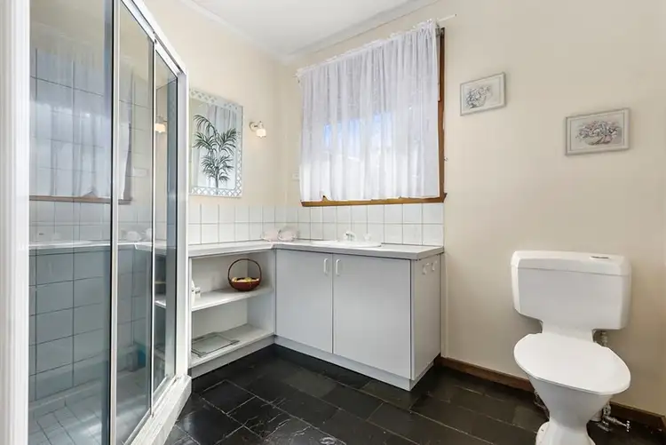 Seventh view of Homely house listing, 3 Blanche Drive, Vermont VIC 3133