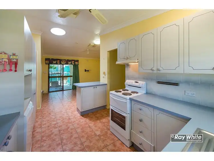 Sixth view of Homely house listing, 10 Pummell Street, Norman Gardens QLD 4701