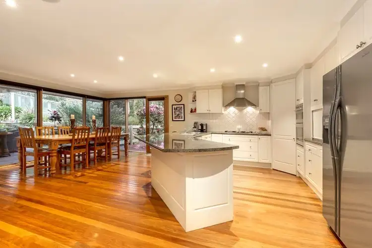 Sixth view of Homely house listing, 2 Miriam Court, Templestowe VIC 3106