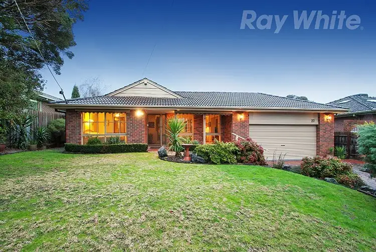 27 GLENWOOD Drive, Croydon VIC 3136