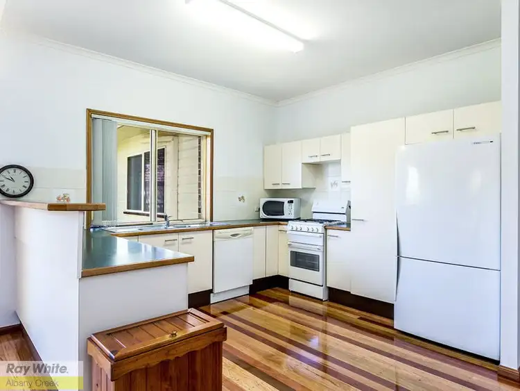 Fifth view of Homely house listing, 10 Silkyoak Way, Albany Creek QLD 4035