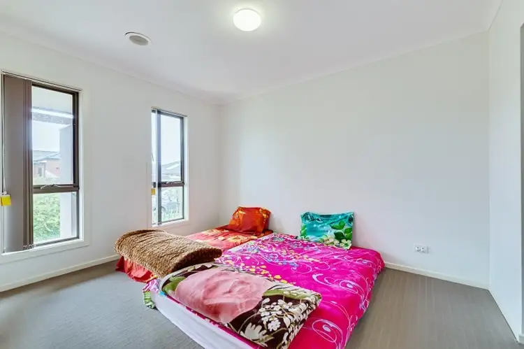 Fifth view of Homely house listing, 4 Olvine Place, Epping VIC 3076