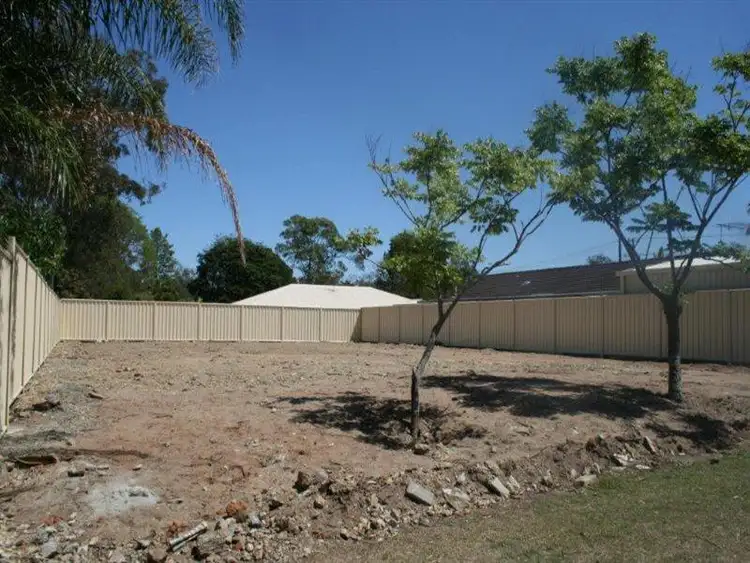 Cnr Ishmael Rd and Cochrane Street, Camira QLD 4300