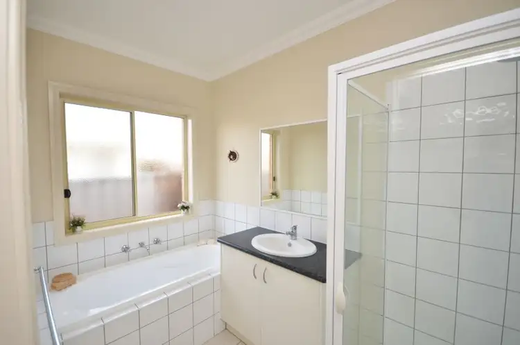 Seventh view of Homely townhouse listing, 2A/28 Darling Street, Echuca VIC 3564