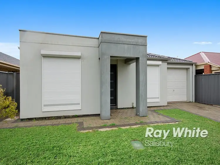 28 Oakwood Circuit, Munno Para West SA 5115