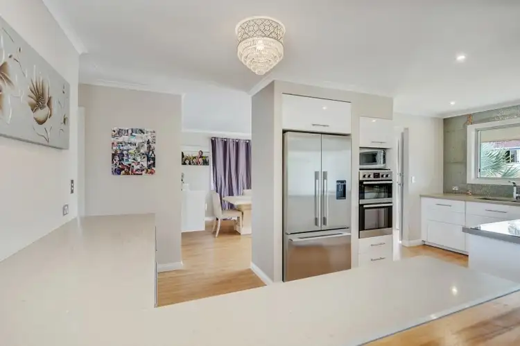 Third view of Homely house listing, 4 Moloii Crescent, Birkdale QLD 4159
