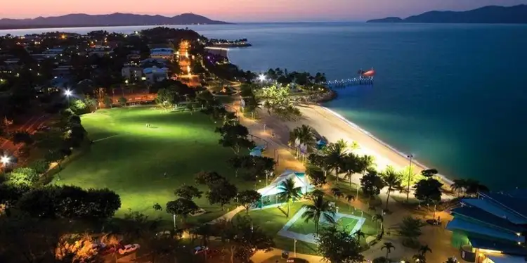 1302/75-77 The Strand, North Ward QLD 4810