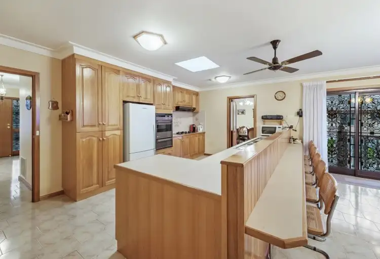 Second view of Homely house listing, 9 Tamara Court, Thomastown VIC 3074