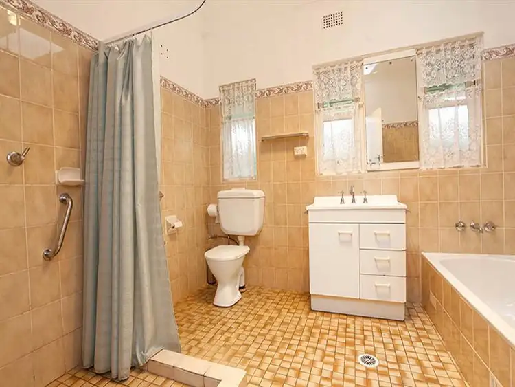 Fourth view of Homely house listing, 53 Francis Street, Richmond NSW 2753