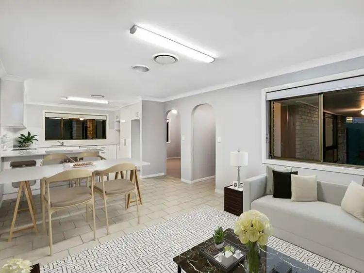 Fifth view of Homely house listing, 112 Cadogan Street, Carindale QLD 4152