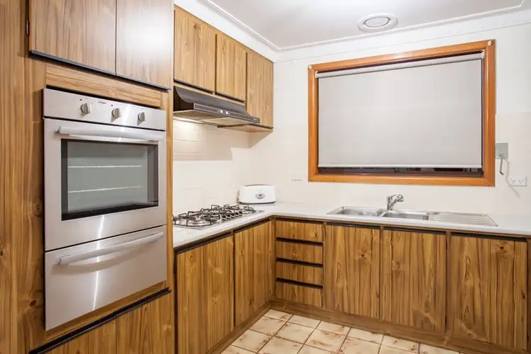 Fifth view of Homely house listing, 13 Swindon Court, Lalor VIC 3075