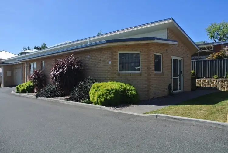 1/48 Richardson Crescent, Park Grove TAS 7320