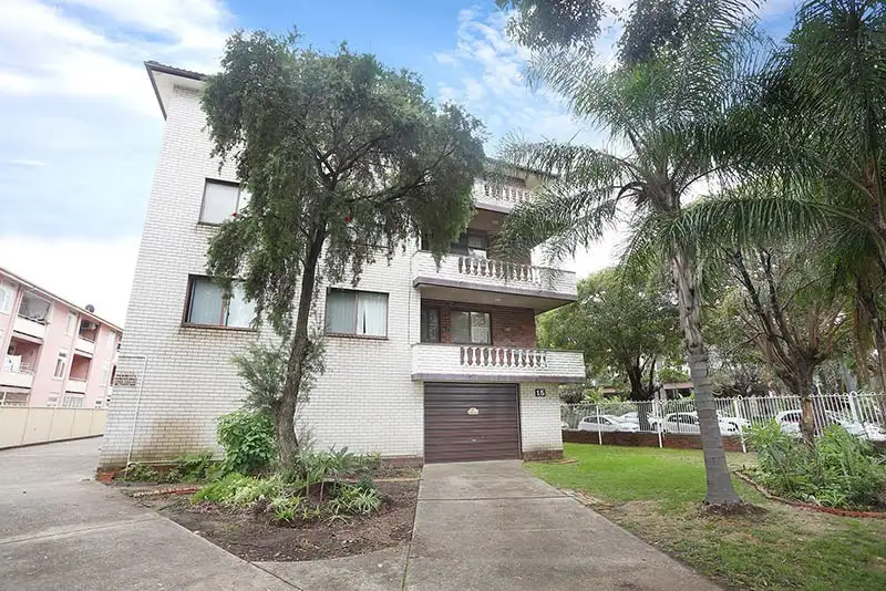 Main view of Homely unit listing, 4/15 Lawson Street, Fairfield NSW 2165
