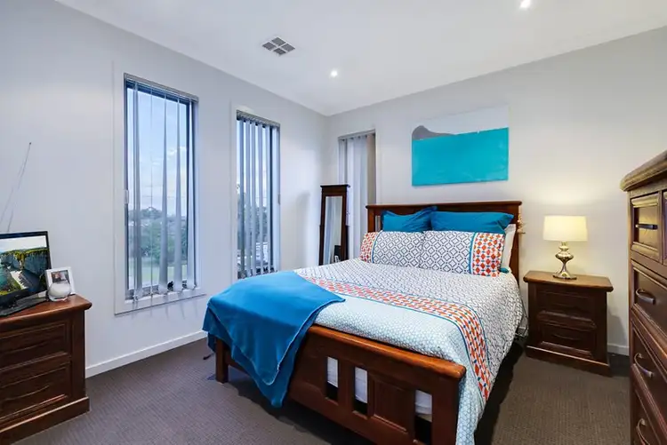 Seventh view of Homely house listing, 2/16 Young Street, Epping VIC 3076