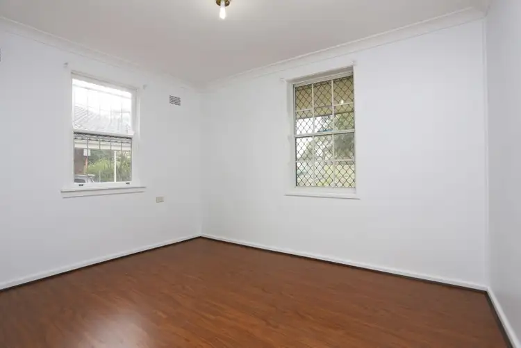 Seventh view of Homely house listing, 32 Nauru Crescent, Lethbridge Park NSW 2770