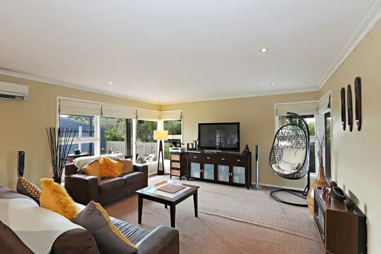 Fourth view of Homely house listing, 2 Cheryl Crescent, Belmont VIC 3216