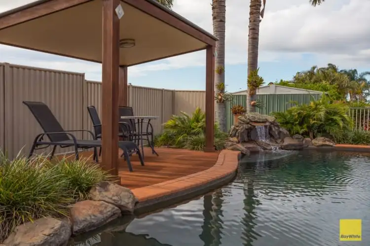 6 Gleneagles Court, Redland Bay QLD 4165