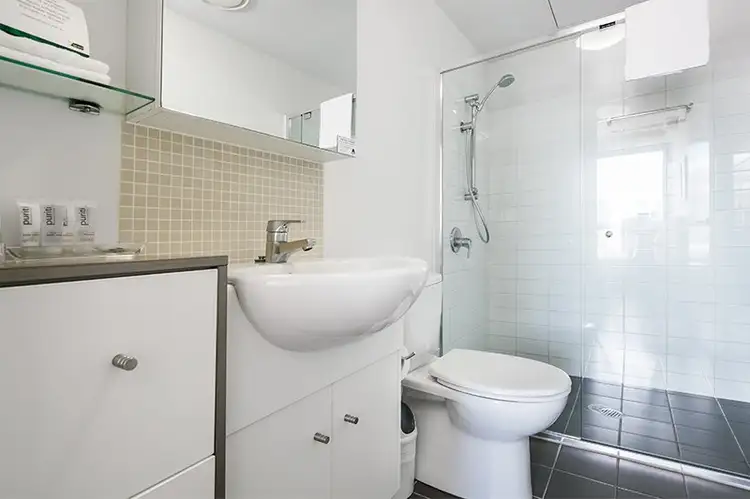 Sixth view of Homely unit listing, 105/454 Upper Edward Street, Spring Hill QLD 4000