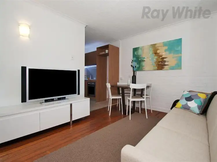 Second view of Homely unit listing, 6/233 Station Street, Fairfield VIC 3078