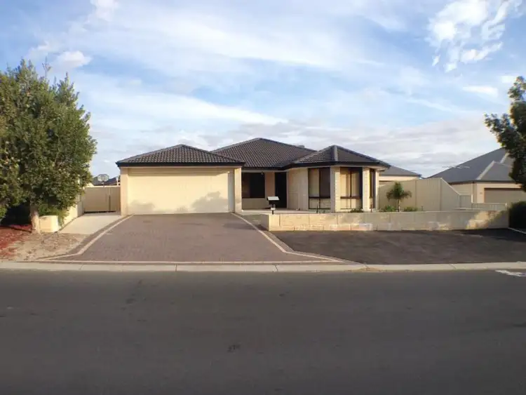 117 Leschenault Parade, Australind WA 6233