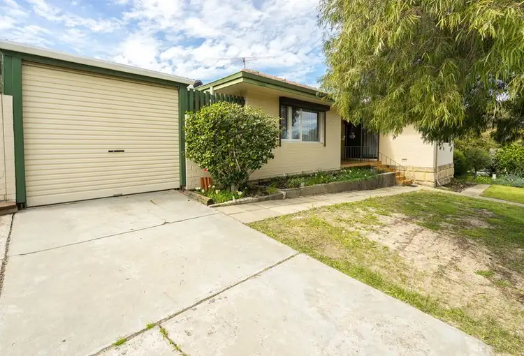 Fourth view of Homely house listing, 2 Rochford Way, Girrawheen WA 6064