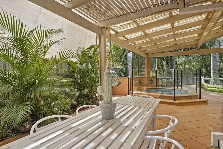 50 Avondale Road, Sinnamon Park QLD 4073