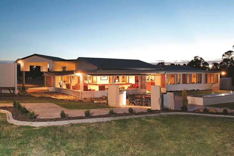 5 Mavin Lane, Cottonvale QLD 4375