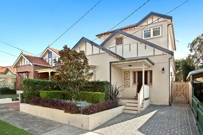 14 Edenholme Road, Russell Lea NSW 2046