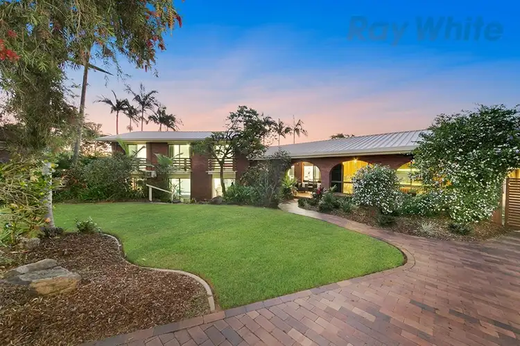 4 Manara Place, Eight Mile Plains QLD 4113